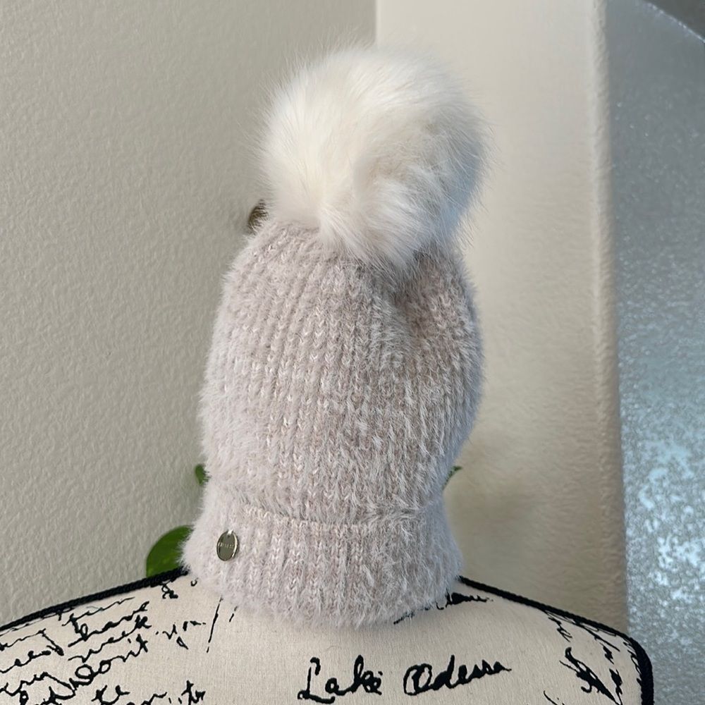 Express hat